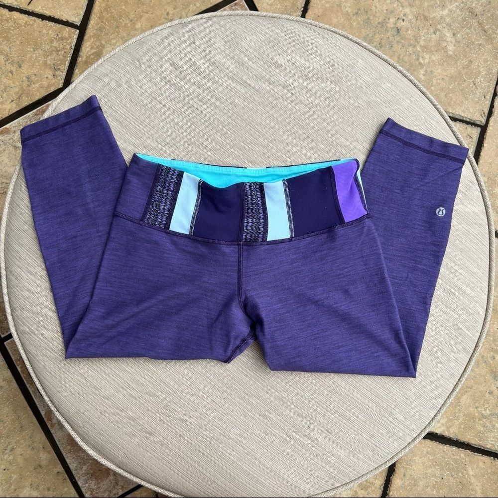 Lululemon Crop Pants Preowned Size 6, Purple w Colorful Waist